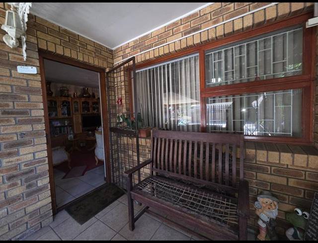 3 BEDROOM HOUSE FOR SALE IN ELIM